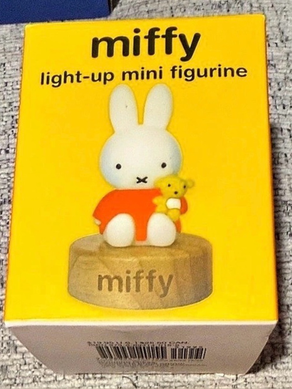 NWT miffy light-up mini figurine Yellow